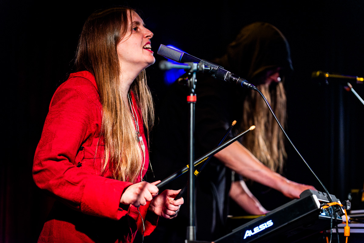 tAngerinecAt: Lending Room, Leeds – Live Review