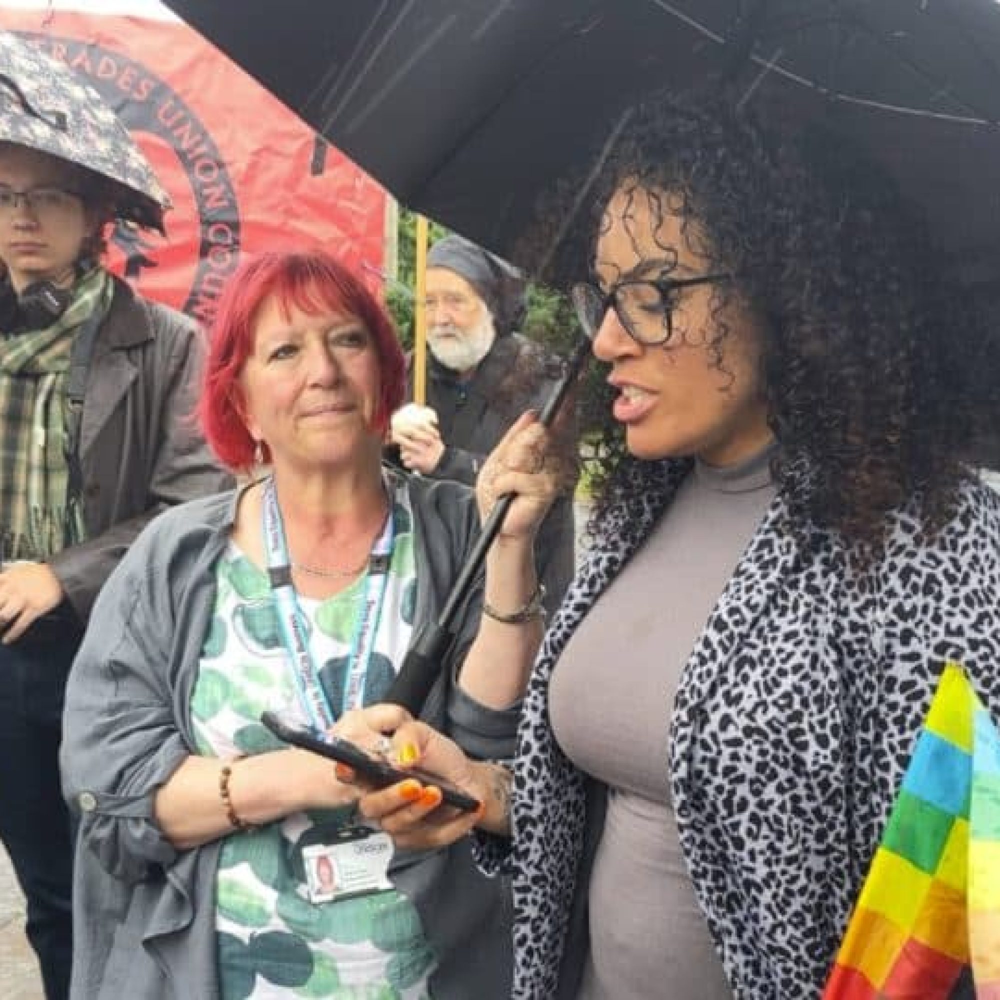 Union leaders support Ash Field Academy strikers